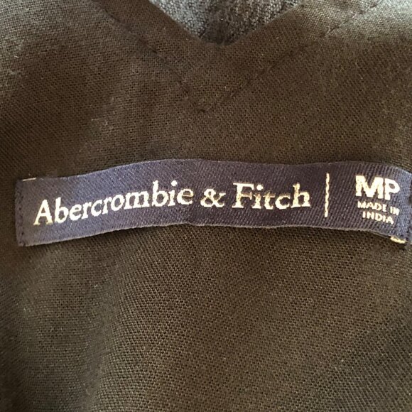 Abercrombie & Fitch Women’s Sz MP Jumper Shorts Black Crochet Detail Pockets - Picture 7 of 16